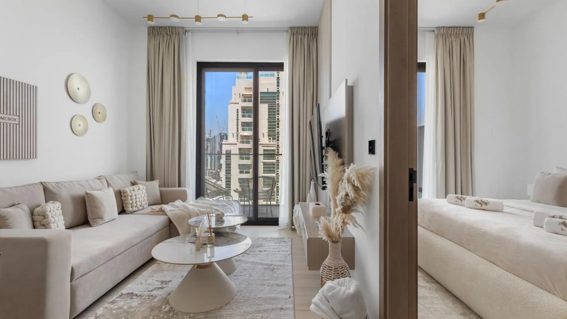 Modern 1Br Apartment - Jvc - Wifi - Pool - Gym Dubai United Arab Emirates